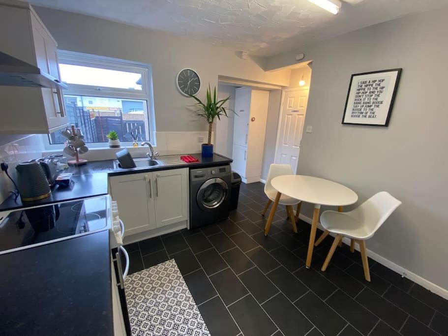 Seaside 2 Bed Townhouse, Near Cleethorpes Station Villa Eksteriør billede